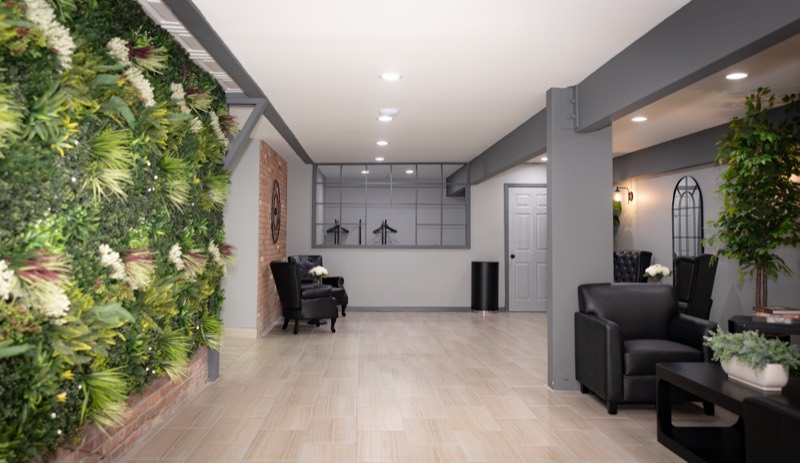 Living wall lounge
